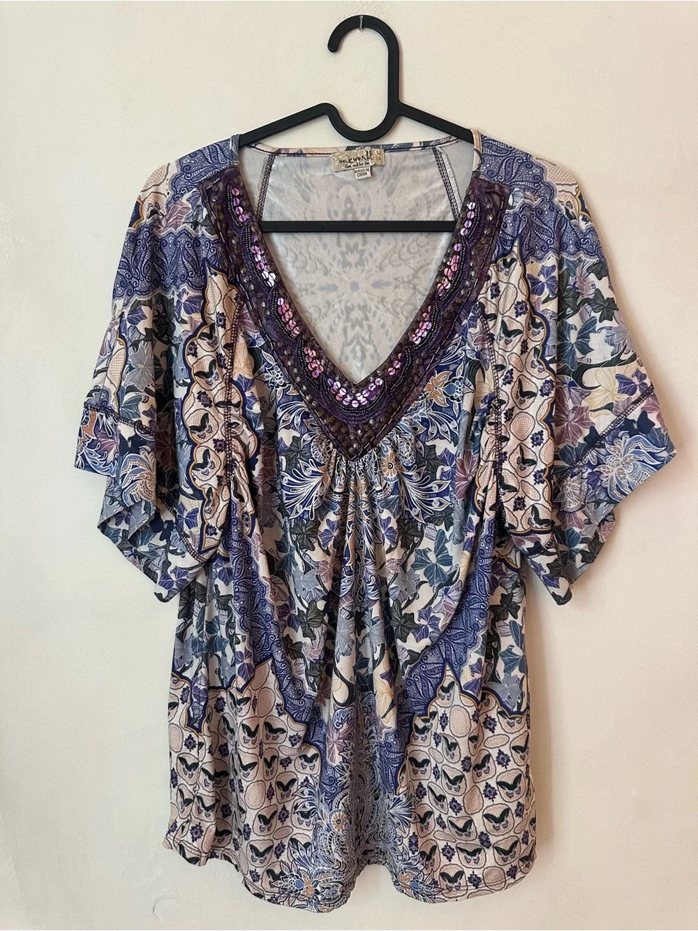 ONE WORLD Purple & Blue Embellished Sparkle V-Neck Boho Blouse Size Large - Picture 1 of 5